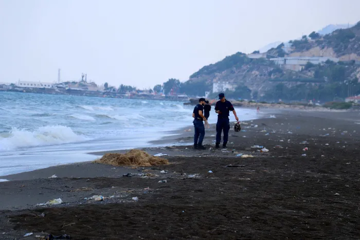 Akdeniz’deki petrol sızıntısı Samandağ sahiline ulaştı