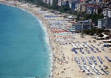Antalya'da turist rekoru