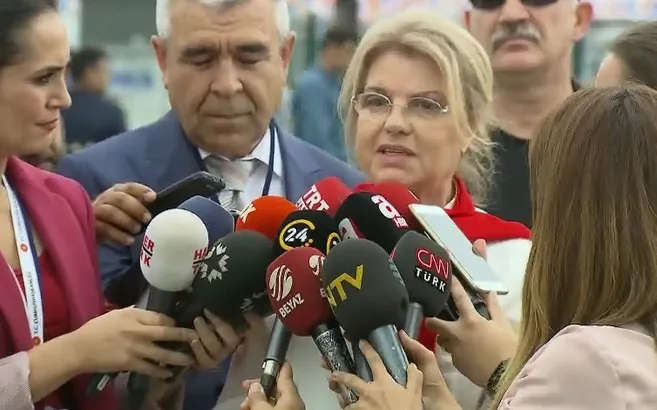 Tansu Çiller Yenikapı'da... "Bugün milli bir şuurla buradayım"