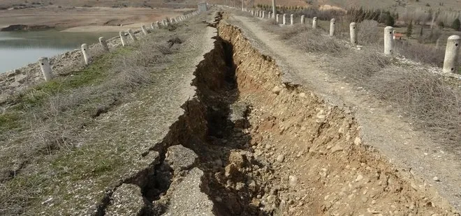 Deprem sonrası meydana geldi! Malatya’da ürküten görüntü