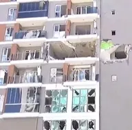 İstanbulda binada patlama! Korkunç görüntü