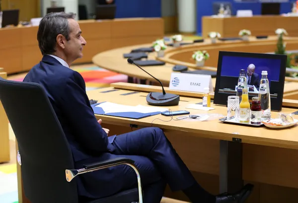 AB hezimeti sonrası Yunanistan’da Miçotakis hedef tahtasında