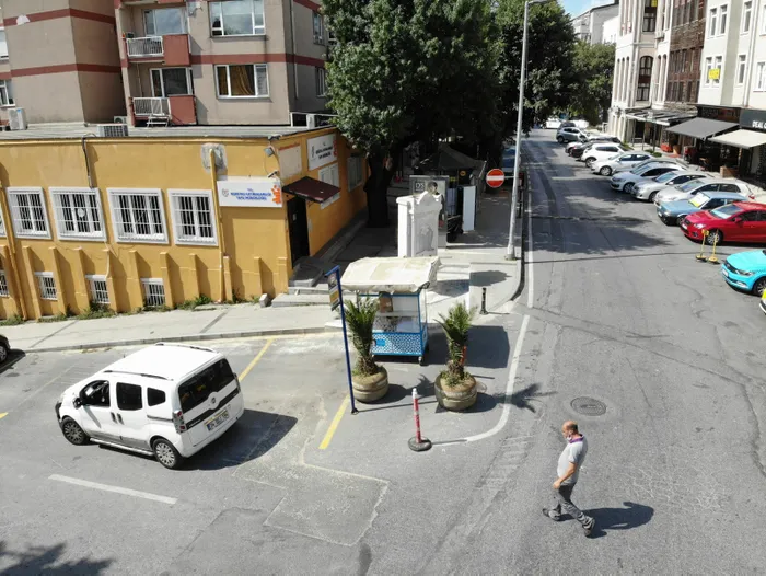 CHP'li İBB'den ecdadımıza düşmanlık! Restorasyon yapılan Hamidiye Çeşmesi’nde Abdülhamid Han’ın tuğrası silindi - 3