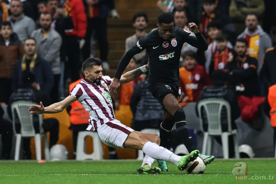 Galatasaray'da Zaha krizi! Okan Buruk'la görüştü ve... 9