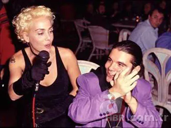 Menajerimi Ara dizisinin Barış'ı Deniz Can Aktaş'ın sır gibi sakladığı sevgili ortaya çıktı 3