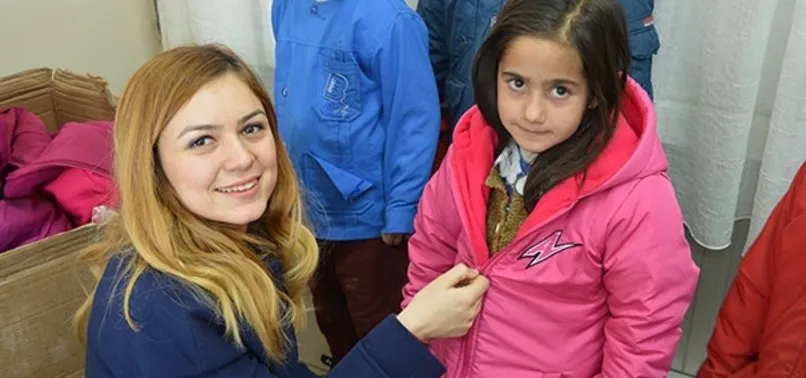 ALKIŞLAR GÜL ÖĞRETMEN VE CEM ADRİAN'A...
