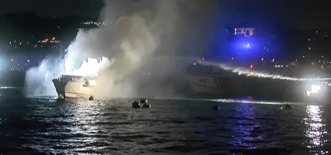 Lüks tekne alevler içinde kaldı! İstanbul Bebek’ten korkutan görüntü