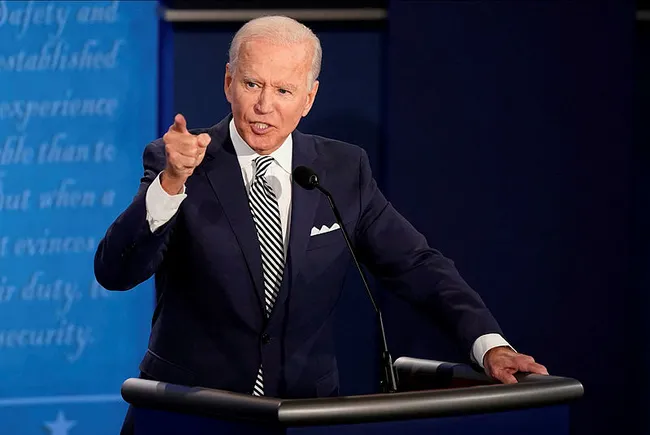 Donald Trump ve Joe Biden'ın düellosunda hakaretler havada uçuştu - 7