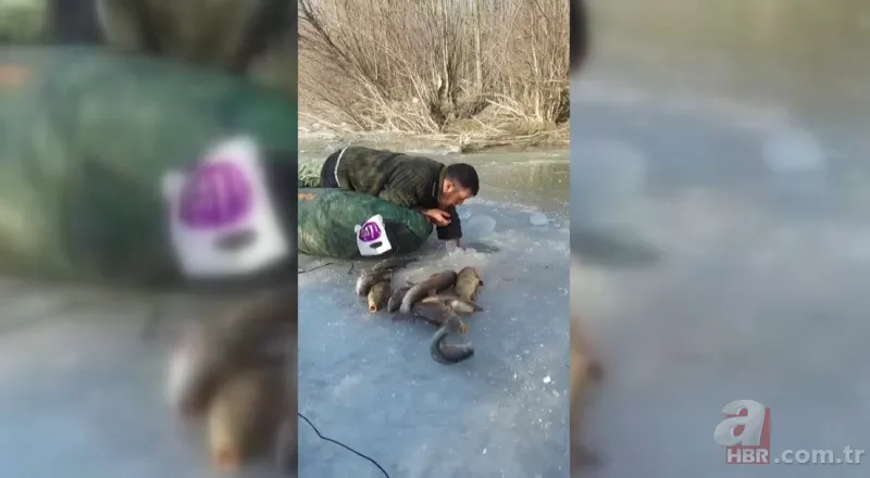 Erzincan'da eksi 20 derecede buzun altında balık avı! Onlarca balığı elleriyle böyle yakaladı: Güzel bir balık tutma tekniği 2