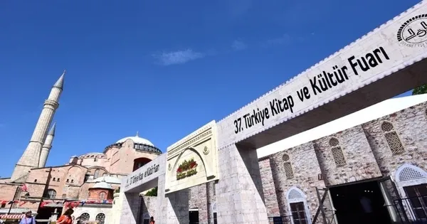 İstanbul Dini Yayınlar Fuarı’na 37 yıl sonra Ekrem İmamoğlu engeli