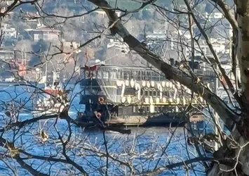 Boğaz’da tur teknesinde yangın söndürüldü!