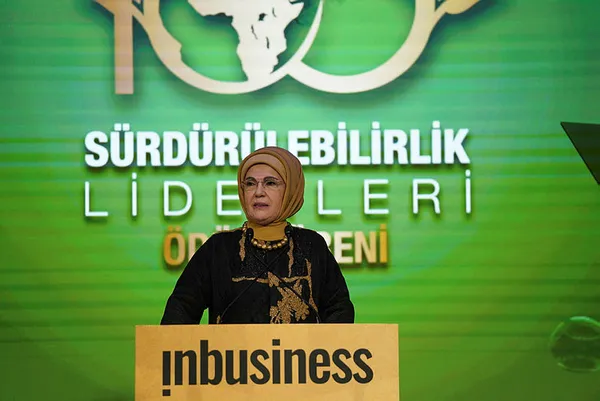 Inbusiness Sürdürülebilir Yüzyıl Zirvesi’nde Emine Erdoğan’dan Turkuvaz Medya’ya özel tebrik: Doğa dostu bina ve çevre duyarlılığı vurgusu