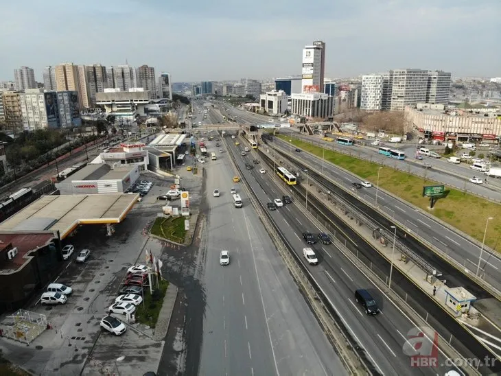 İstanbul’da kısıtlama sessizliği: Meydanlar ve yollar boş kaldı! Havadan böyle görüntülendi
