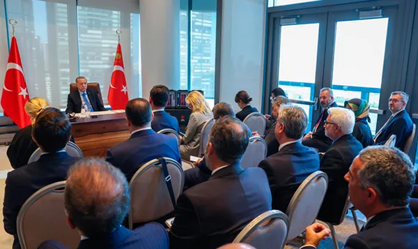 Son dakika: Başkan Erdoğan’dan ABD’deki Türkevi’nde gazetecilere çarpıcı açıklamalar! Rusya-Ukrayna savaşı mesajı