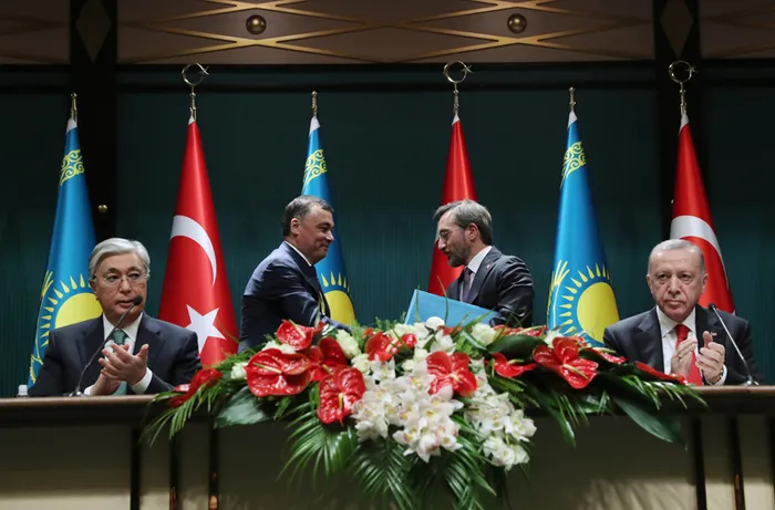 Başkan Erdoğan ve Kazakistan Cumhurbaşkanı Tokayev'den kritik açıklamalar | Türkiye ile Kazakistan arasında 15 yeni anlaşma - 8