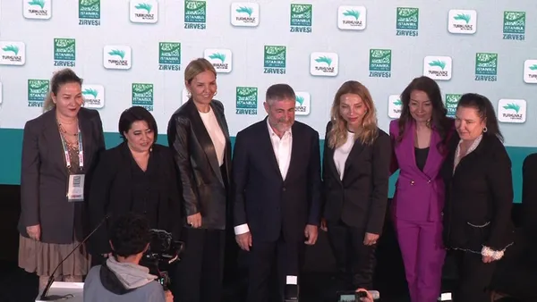 turkuvaz-medyadan-istanbul-finans-merkezinde-onemli-zirve-bakan-nureddin-nebatiden-kilicdaroglunun-300-milyar-1683199874283.jpg Turkuvaz Medya'dan İstanbul Finans Merkezi'nde önemli zirve! Bakan Nureddin Nebati'den Kılıçdaroğlu'nun 300 milyar dolar sözlerine tepki - 3