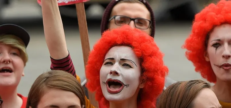 McDonald's çalışanları ilk kez greve gitti