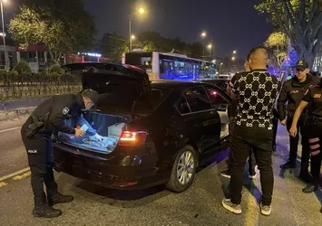 İstanbul genelinde huzur uygulaması! Araçlar arandı, sürücü belgeleri kontrol edildi