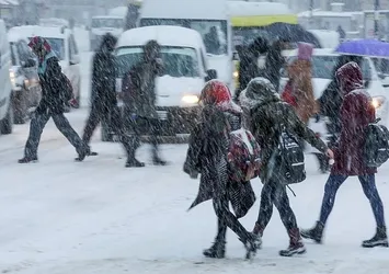 24 ilde eğitime kar engeli