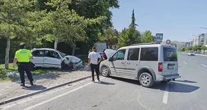 Kontrolden çıkan otomobil karşı yola geçti: 1 yaralı