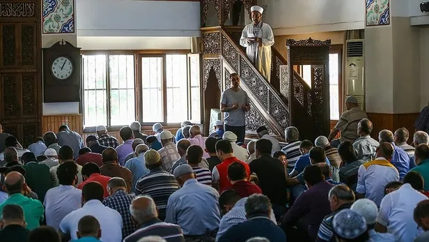 21-ekim-cuma-hutbesi-diyanet-i-cuma-hutbesi-konusu-nedir-21-ekim-2022-cuma-hutbesi-tam-metin-il-il-cuma-vakitl-1666332391073.jpg 21 Ekim Cuma Hutbesi Diyanet I Cuma Hutbesi konusu nedir? 21 Ekim 2022 Cuma Hutbesi tam metin! İl il Cuma vakitleri - 4