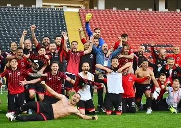 4 yıl aradan sonra geri döndü! Gençlerbirliği Süper Lig'e yükseldi