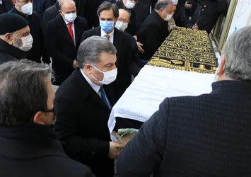 Sağlık Bakanı Fahrettin Koca'nın acı günü! Babaannesi defnedildi