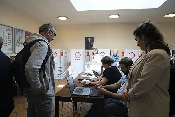 yurt-disinda-kac-oy-kullanildi-ysk-son-sayiyi-acikladi-15-milyonu-asti-1684823312021.jpeg Yurt dışında kaç oy kullanıldı? YSK son sayıyı açıkladı: 1,6 milyonu aştı - 3