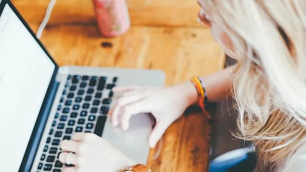 Sosyal medya yasası Resmi Gazete’de yayımlanarak yürürlüğe girdi! Sosyal medya yasasında neler var? İçeriği ne?