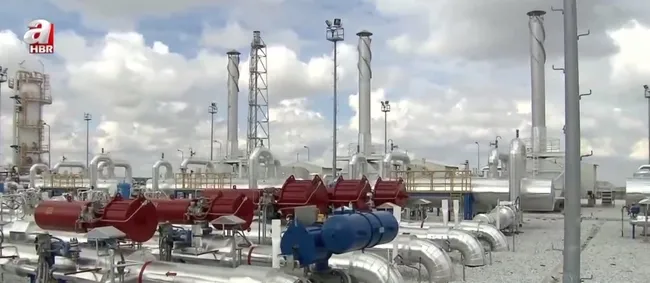 buyuk-enerji-atilimlarina-berat-albayrak-imzasi-turkiye-siniri-olmayan-macaristana-dogalgaz-ihrac-edecek-1692774643491.jpg Büyük enerji atılımlarına Berat Albayrak imzası! Türkiye sınırı olmayan Macaristan’a doğalgaz ihraç edecek - 4