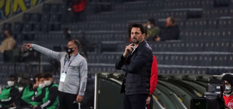 Fenerbahçe - Beşiktaş derbisi sonrası Erol Bulut'tan oyuncularına eleştiri