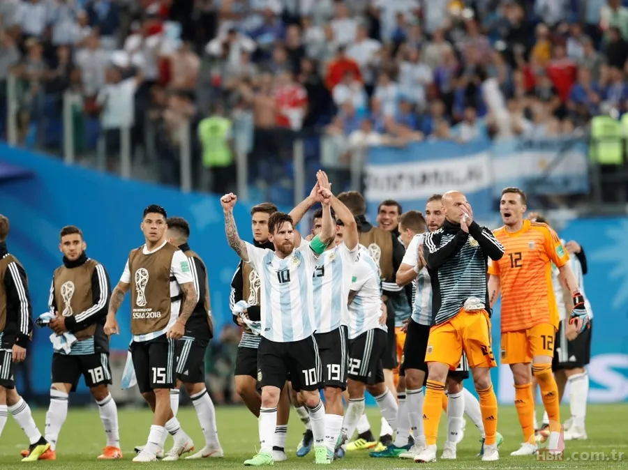 Lionel Messi; Maradona'yı yakaladı, Dünya Kupası tarihine geçti 12