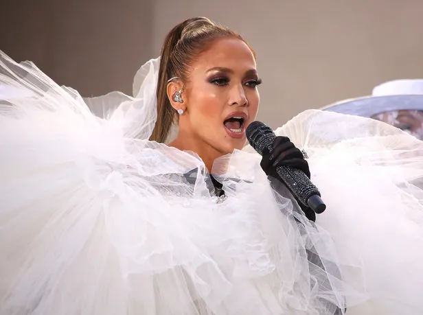 jennifer-lopez-turkiye-konser-takvimi-2025-jennifer-lopez-istanbul-ve-antalya-konserleri-bilet-fiyatlari-kac-t-1745142476151.jpg A Haber Foto Arşiv