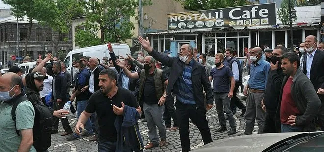 Kars’ta HDP’li belediyenin ihalesinde gerginlik! Dolmuşçulardan ‘kayyum, kayyum’ sloganı