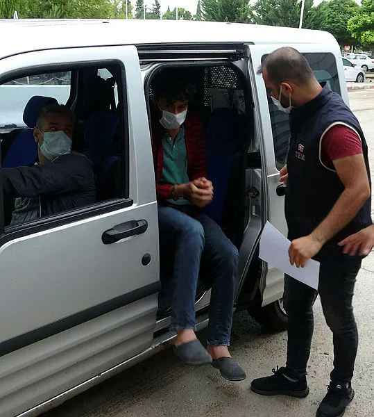 Son dakika: Samsun'da DEAŞ operasyonu: 4 yabancı uyrukluya gözaltı - 2