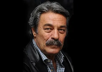 Kadir İnanır yoğun bakımdan çıktı
