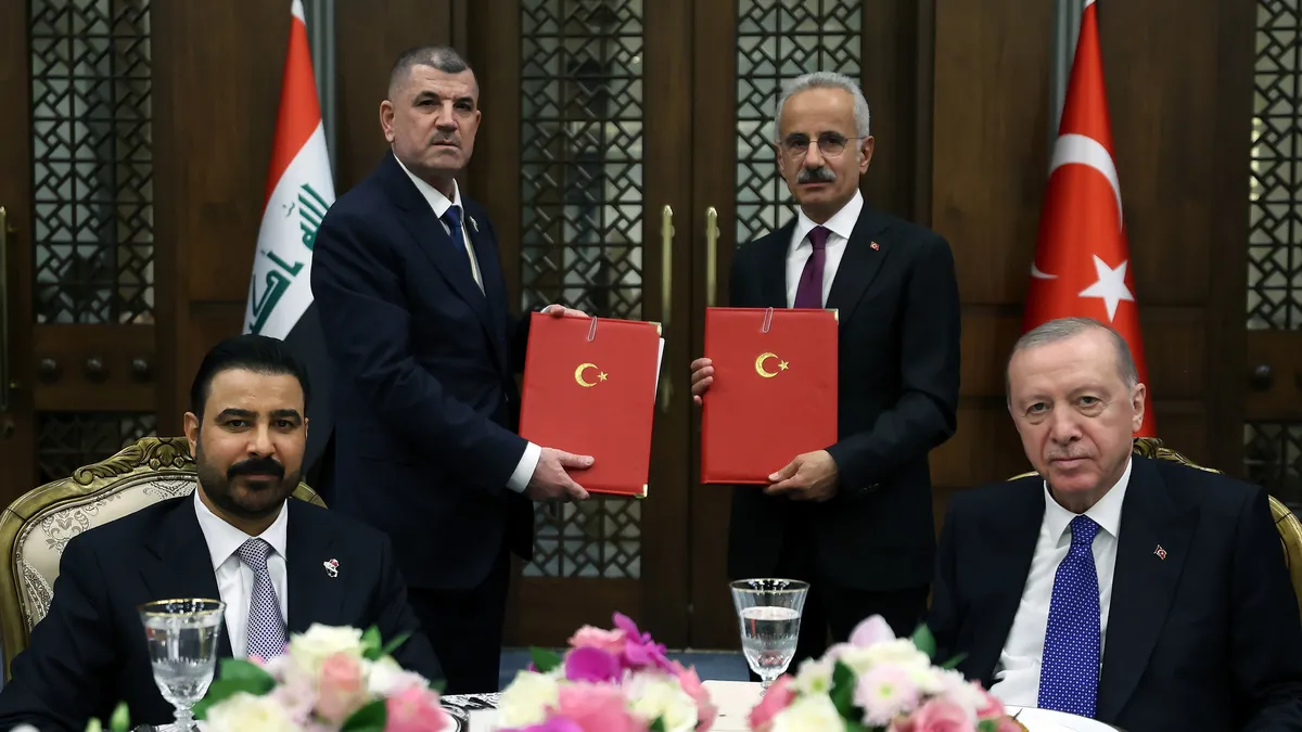 Bakan Uraloğlu, Kalkınma Yolu mutabakatının perde arkasını A Haber'de anlattı! Başkan Erdoğan sürece böyle yön verdi