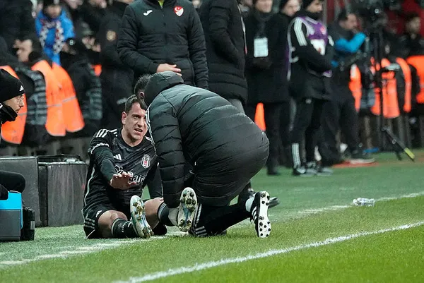 Hadziahmetovic kötü haber! Beşiktaş’ın planları altüst oldu