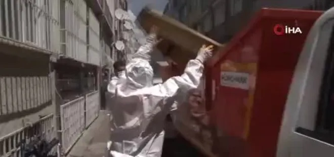 İstanbul Fatih’te evden çok miktarda çöp çıktı
