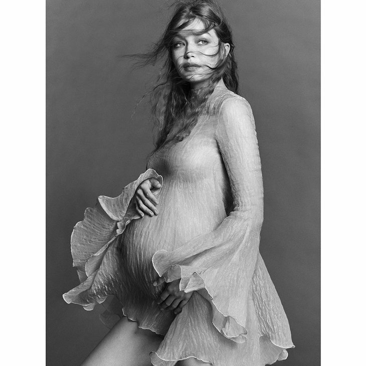 Gigi Hadid hamilelik pozlarını ilk kez paylaştı!