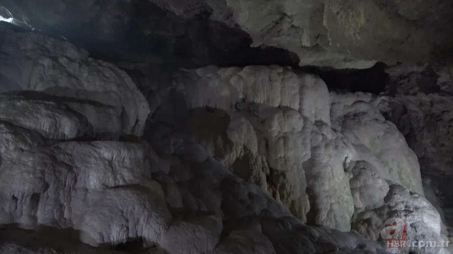 Denizli’de yer altında saklı şifalı cenneti! Turistler hayran kaldı 13