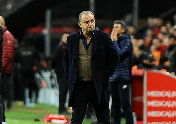 Fatih Terim maç bitmeden ayrıldı