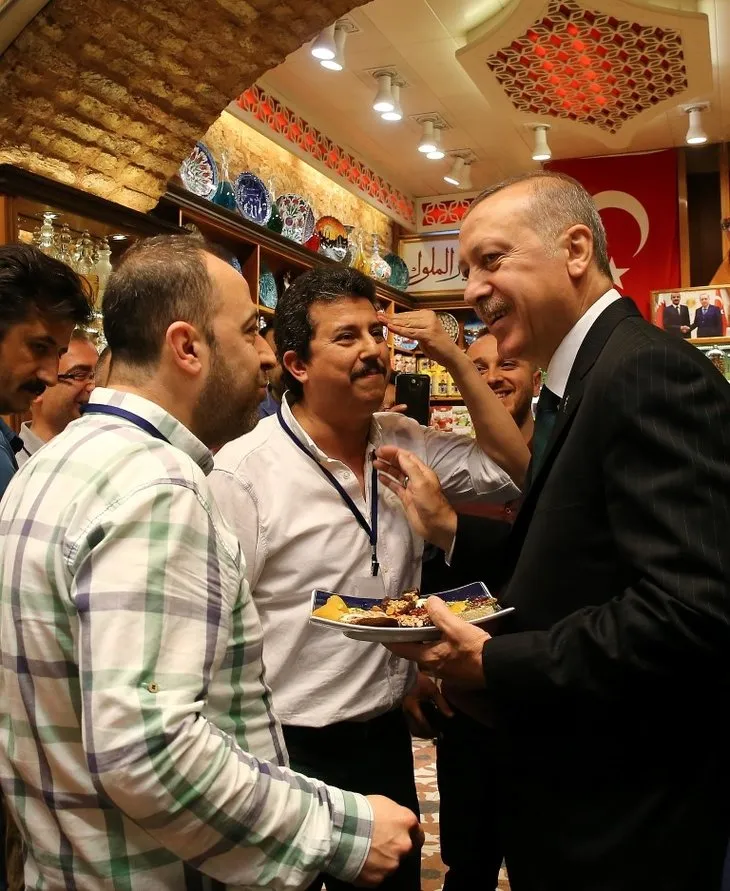 Cumhurbaşkanı Erdoğan Mısır Çarşısı’nın açılış törenine katıldı
