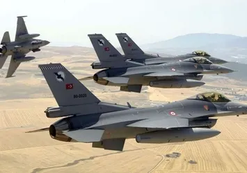 TSK'dan Kuzey Irak'a hava harekatı: 13 terörist öldürüldü