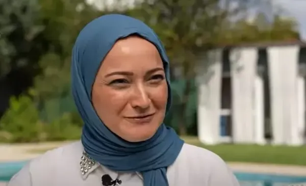 Yemekteyiz Merve kimdir, ne iş yapıyor? Zuhal Topal’la Yemekteyiz yarışmacısı Merve Atacan, kaç yaşında, nereli?