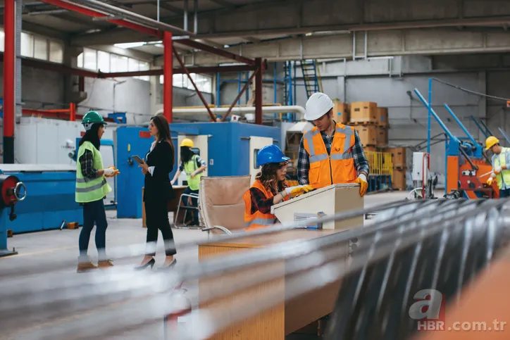 İŞKUR 120 bin işçi alacak! En az 5.500 TL ödeme yapılacak! 19-45 yaş arası temizlikçi, garson, paketleme işçisi... 1