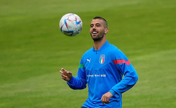 1702625127493.jpg Galatasaray sol bek transferini bitiriyor! Yönetim 4 yıldızdan birini getirecek! Çıkarma hazırlığı... - 5