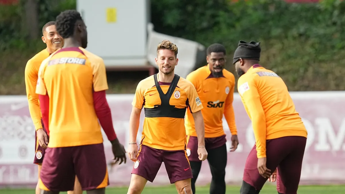 Galatasaray'da derbi hazırlıkları sürüyor