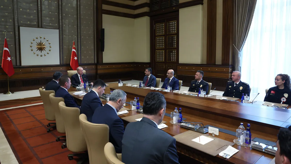 Başkan Erdoğan Bakan Çiftçi ve beraberindeki heyeti kabul etti