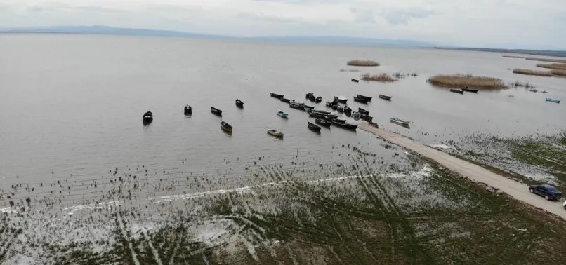 Kuraklık Kuş Cenneti’ni de vurdu! Sular 50 metre geride kaldı